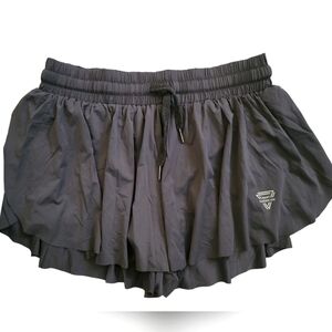 I want transcend now flowy athletic shorts.